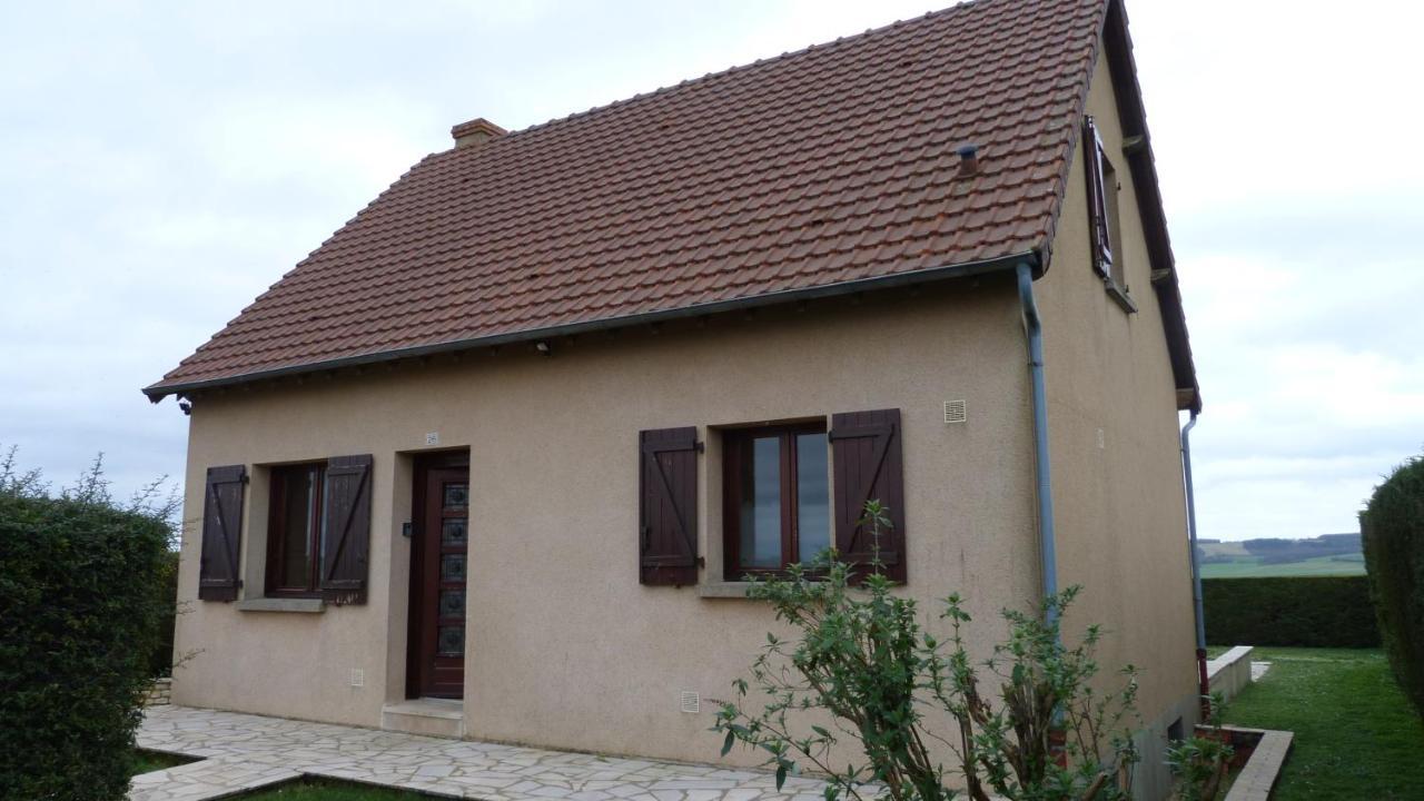 Maison De Vacances Pour 6 Personnes Avec Piscine Lainsecq Eksteriør billede